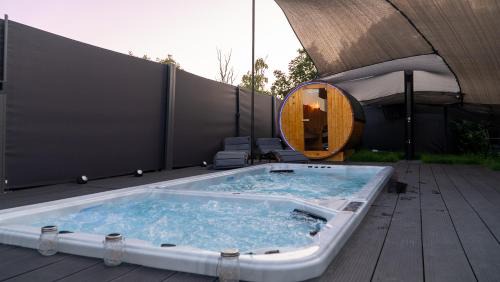 Vaihingen an der Enz Villa | Villafine - Privat, Uneinsehbar!