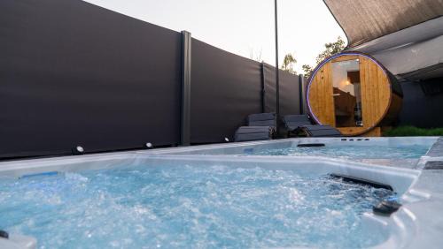 Vaihingen an der Enz Villa | Villafine - Privat, Uneinsehbar!