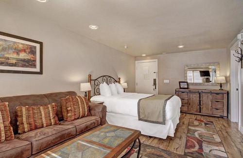 Peak 9 Apartment | Village at Breck V4208