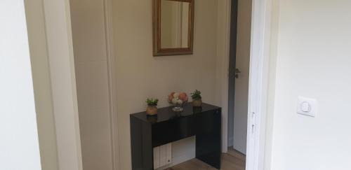Hautefort Apartment | Village Hautefort 24