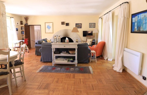 Cabrieres-d'Avignon House | Village house, Luberon, Provence, pool, quiet location, walking distance shops