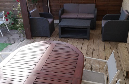 Portiragnes House | Village house with beautiful outdoor space, 5 min from the beach.