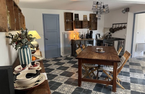 Ansouis House | Village house with heated pool in the Luberon for 14 people