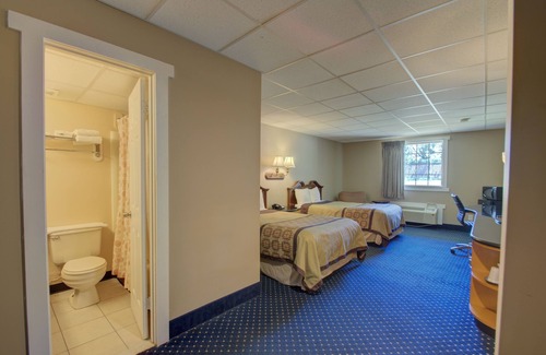 Annapolis Hotel | Village Inn Annapolis MD