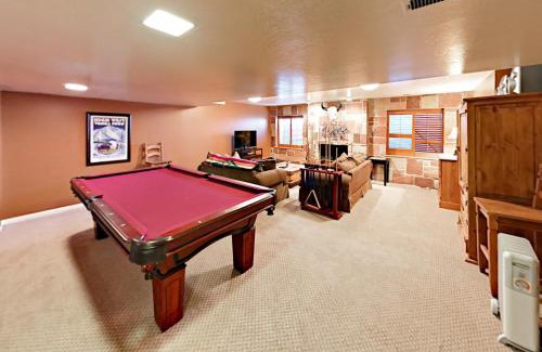 South Snyderville Basin House | Village Round Dreams