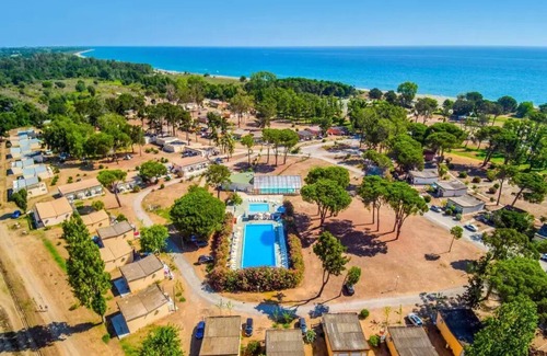 Castellare-di-Casinca House | Village Vacances Le Domaine d'Anghione* - Classic XL 4-room mobile home for 6 people