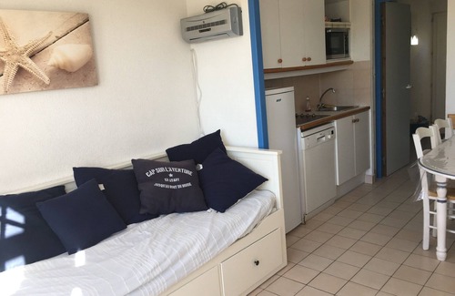Bourgenay Apartment | Village Vacances apartment by the sea for 6 people 2 bedrooms