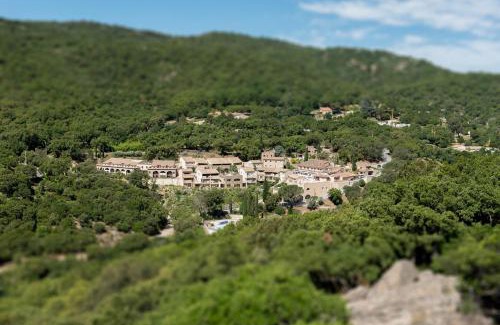Grimaud Hotel | Villages Clubs du Soleil - LE REVERDI