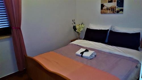 Drenje Apartment | VILLAMAR beachfront apartments with FREE private parking