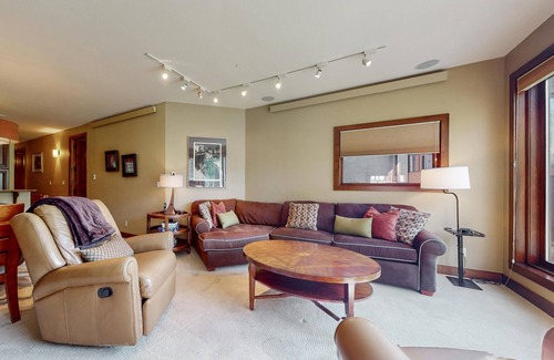 Snowmass Village Condo | Villas at Snowmass Club | L1512