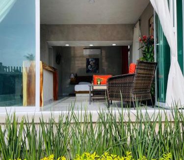 Acapulco Hotel | Villas Coco Mare