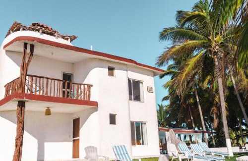 Ixtapa - Zihuatanejo House | Villas Malaki - Casa frente al mar en Zihuatanejo