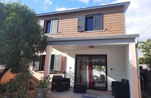 Bois d'Olives House | Villas Manguier