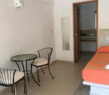 Playa la Madera Hotel | Villas Naomi