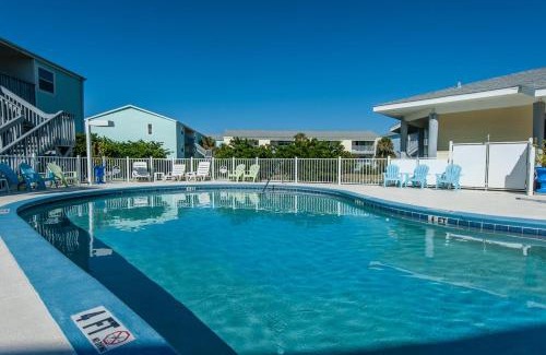 Pensacola Beach House | Villas on the Gulf unit J7