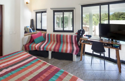 North End Resort | Villas Tortuga- Northside Sayulita- 3 blocks from Beach, Heated Pool, Roof Deck