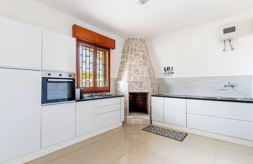 Squinzano House | Villetta Donzella di Mare by BarbarHouse