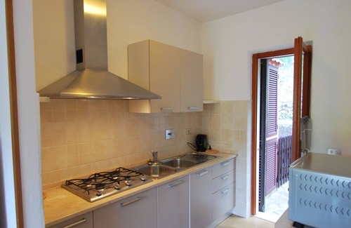 Naregno Villa | VILLETTA "MIMOSA" close to the beach, nice private garden, air conditioning