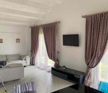 Moresco Villa | Villetta Sole