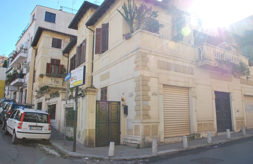 Reggio Calabria House | Villini Svizzeri 2 Independent apartment in the center
