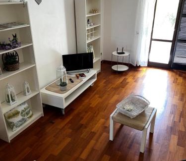 Civita Castellana Apartment | VILLINO CARLOTTA - Parking for bike - relax - spazio - garden - privacy -