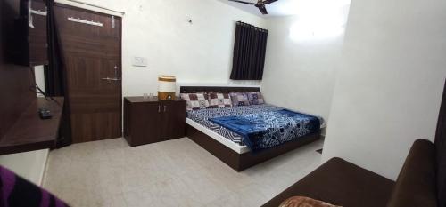 Ujjain Apartment | vinayak home stay