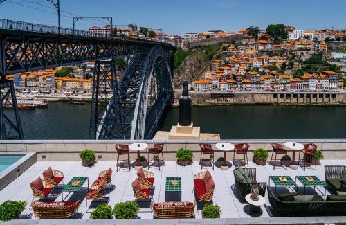 Santa Marinha Hotel | Vincci Ponte de Ferro