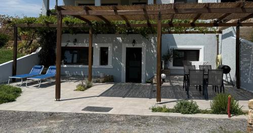 Alexandroupoli Apartment | Vines horizon