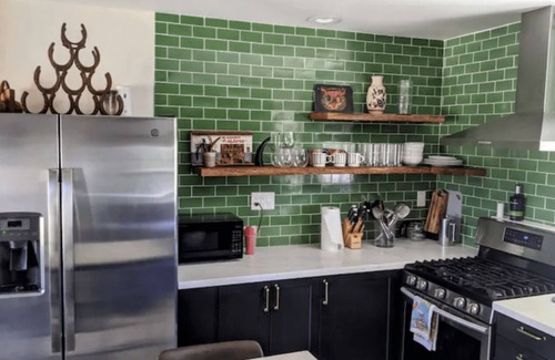 Paso Robles Cottage | Vineyard Cottage - Cottage on vineyard with loft, views, fireplace, bbq