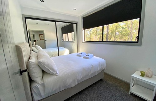 Mount View House | Vineyard Retreat entire home