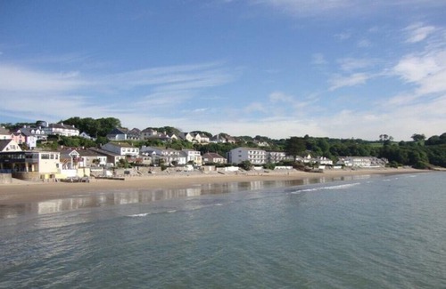 Saundersfoot House | Vineyard Vale House - Three Bedroom House, Sleeps 6
