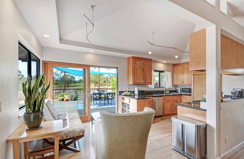 Santa Rosa House | Vineyard View Retreat in the Heart of Wine Country