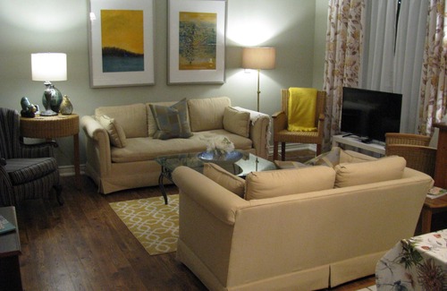 Vineland House | Vineyard views - 2 bedrooms each with King bed and ensuite