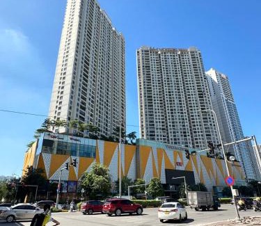 Trung Hoa Nhan Chinh Apartment | Vinhomes D'Capitale Trần Duy Hưng Dani Apartment