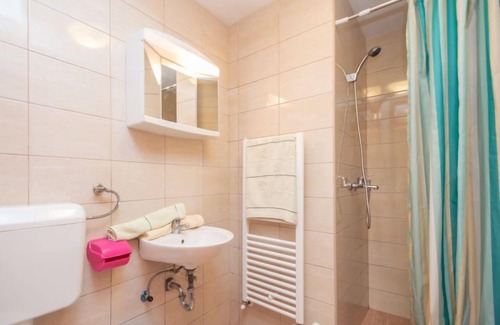 Laginji Apartment | Vinka (ROJ434) by Interhome