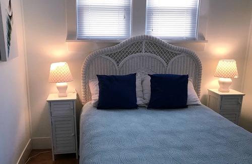 North End Cottage | Vintage Cottage in Ocean City, NJ (Please read the description before inquiring)