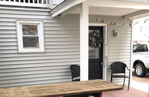 North End Cottage | Vintage Cottage in Ocean City, NJ (Please read the description before inquiring)