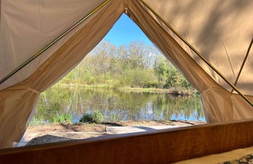 Pine City RV Rental | Vintage Dome tent pondside with spa use!