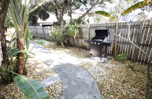 Indian Rocks Beach Villa | Vintage Florida Beach Cottage, one block to the sand of Indian Rocks Beach FL