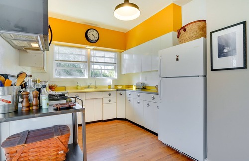 Patagonia Cottage | Vintage Home w/Mtn Views: 12 Mi to Patagonia Lake