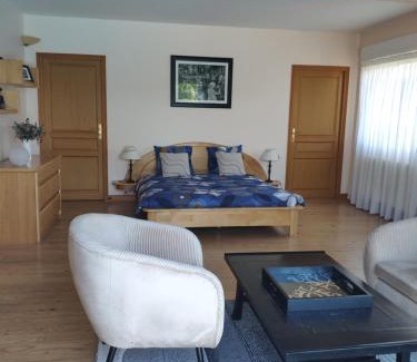 Leulinghen-Bernes Bed & Breakfast | Violette et Bruno