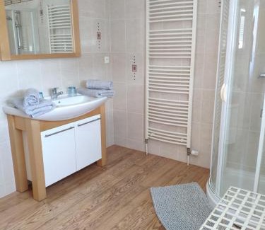 Leulinghen-Bernes Bed & Breakfast | Violette et Bruno