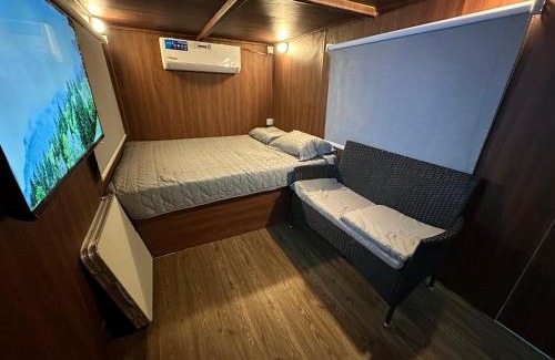 Jebel Ali Other | VIP Caravan