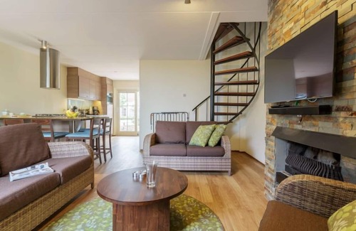 Ouddorp House | VIP Cottage by Interhome