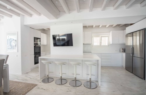 Paraga Villa | VIP villa Nephele - Ten master bedroom - exremly large pool - Sleeps 20