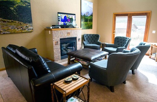 Estes Park House | Virginia Home by Rocky Mountain Resorts- #3106