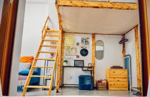 Gara de Nord Apartment | Vis-a-Vis Studio - Gara de Nord