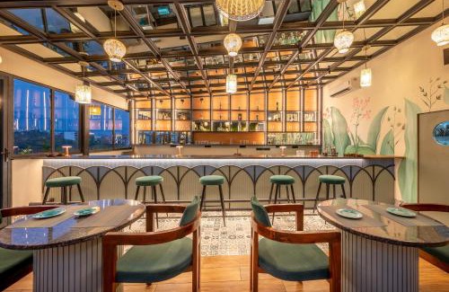 Bullawala Hotel | Vishranti Canal Road