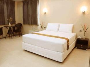 Ratchathewi Cabin | Visiting Card Hotel & Resort