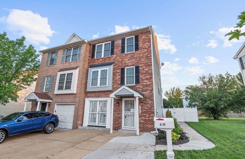 Washington House | Vista AA very beautiful and secured